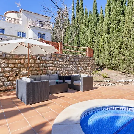 Casa Alba Villa *