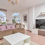 فيلة Casa Alba