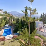 فيلة Casa Alba سالوبرينيا