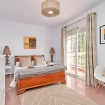 Casa Alba سالوبرينيا