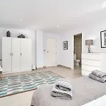 فيلة Casa Alba سالوبرينيا
